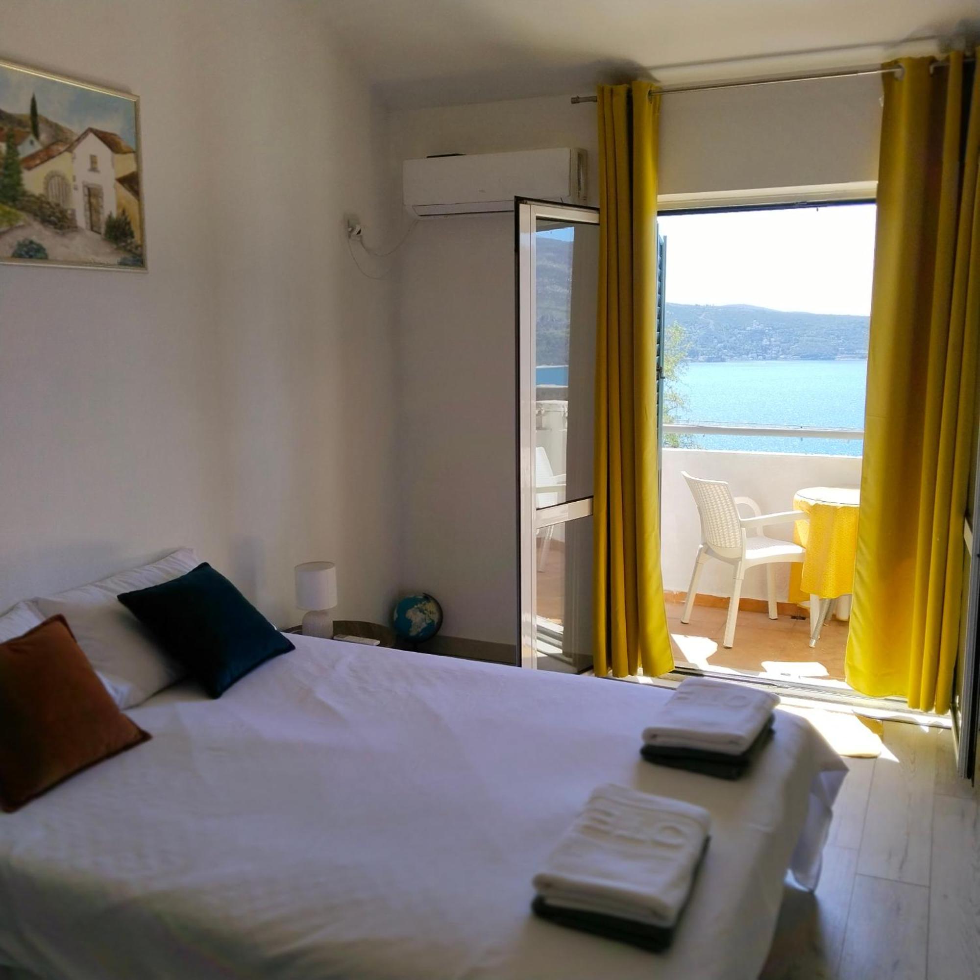 Apartments "Belle Vue" Herceg Novi Exterior photo